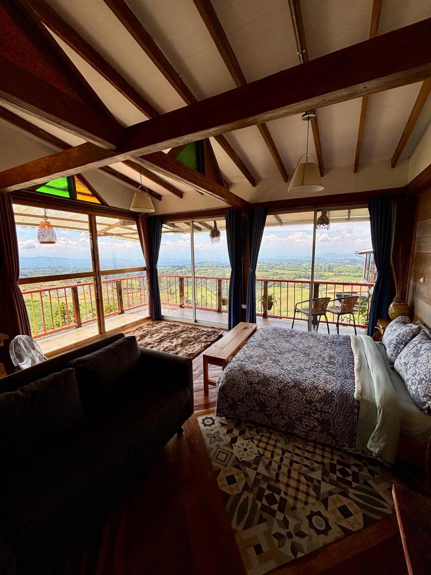 Hotel La Puesta Del Sol Filandia Zewnętrze zdjęcie